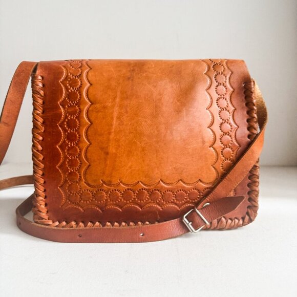 Vintage Hand tooled Brown Whipstitch Detail Square Shoulder Bag - Picture 3 of 5